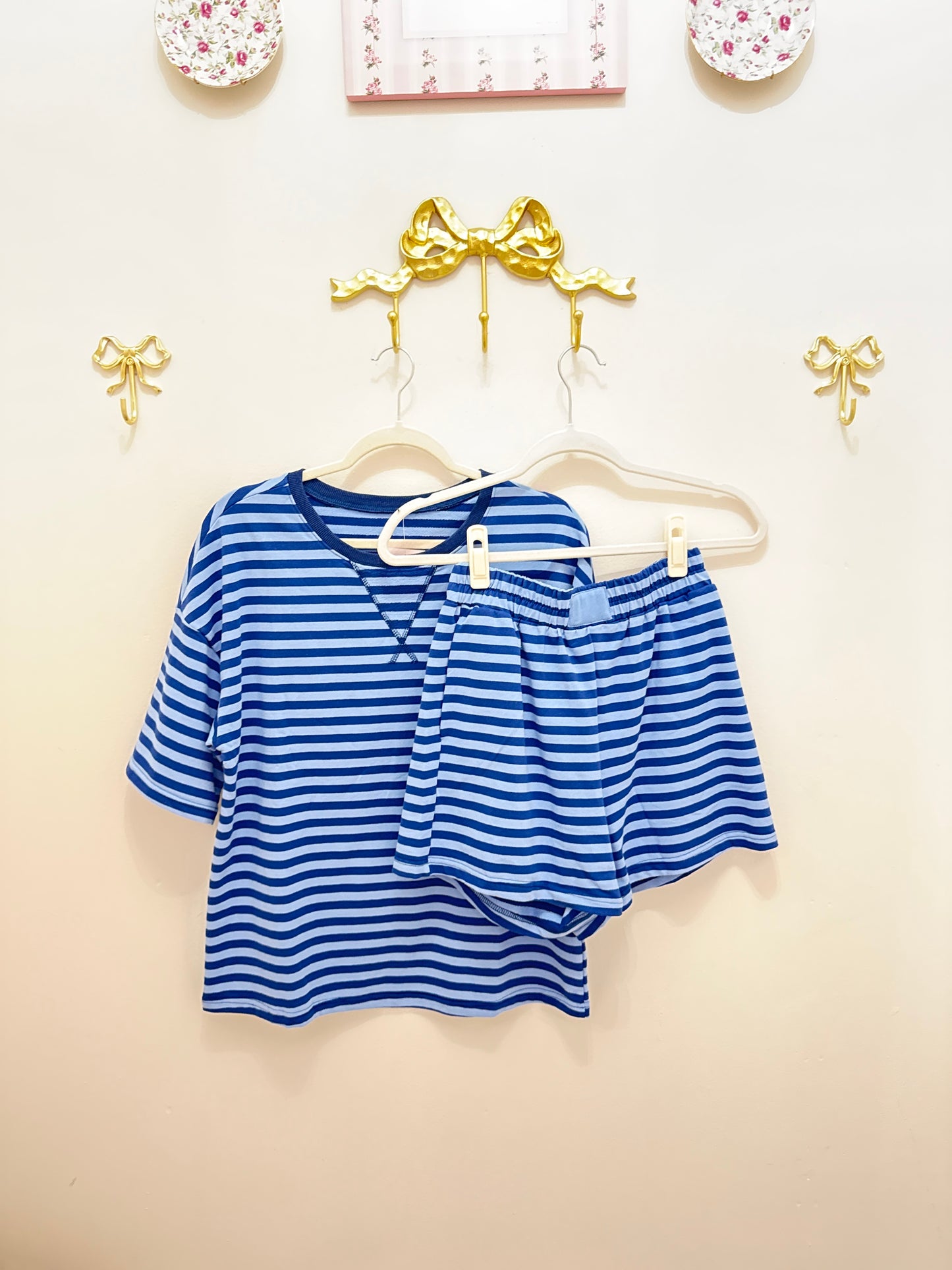 Multi-blue short set