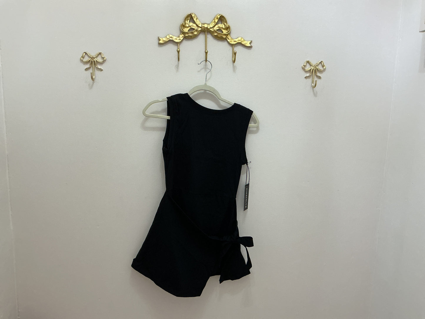Black tie athletic dress