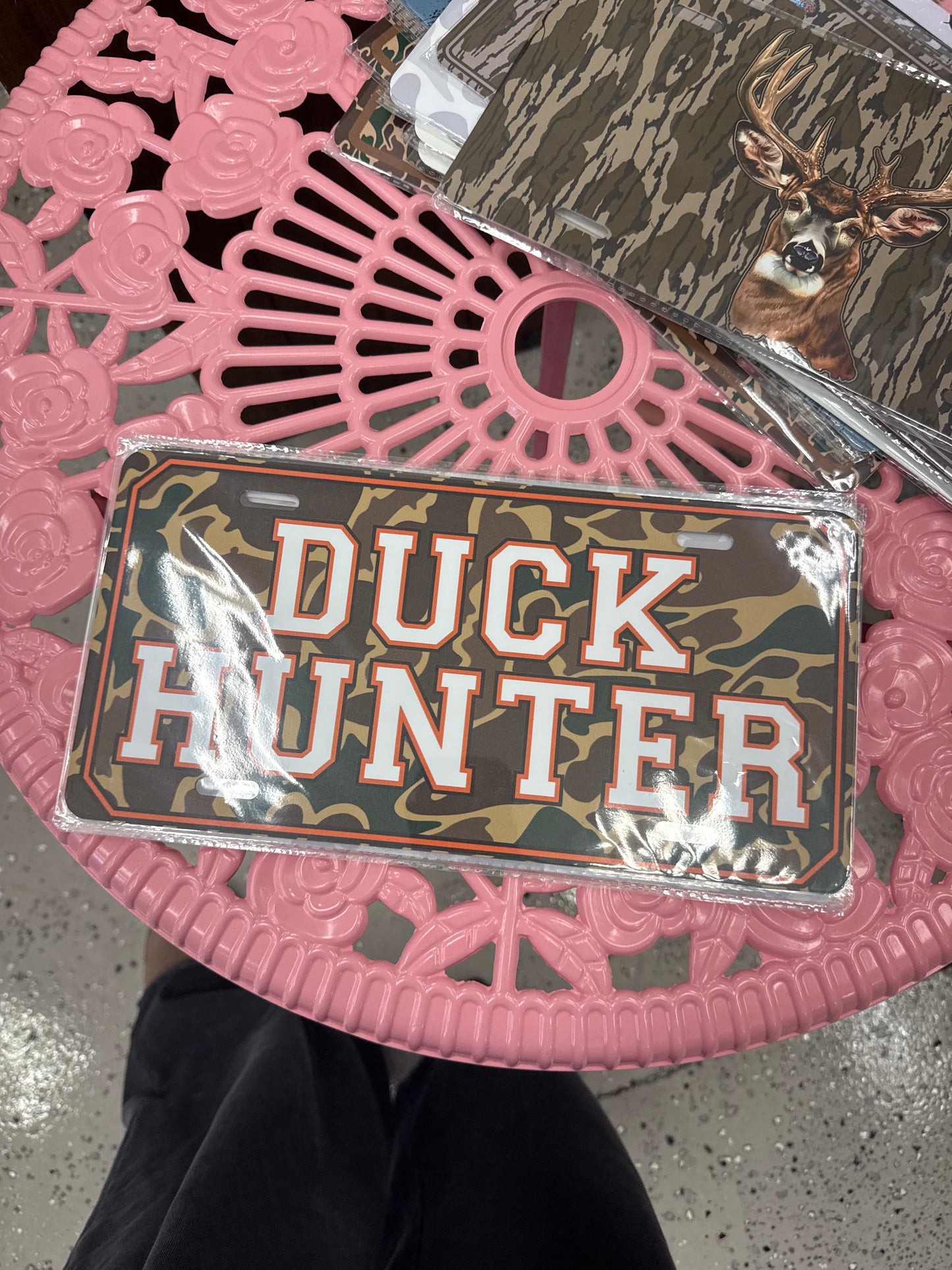 Duck hunter plate