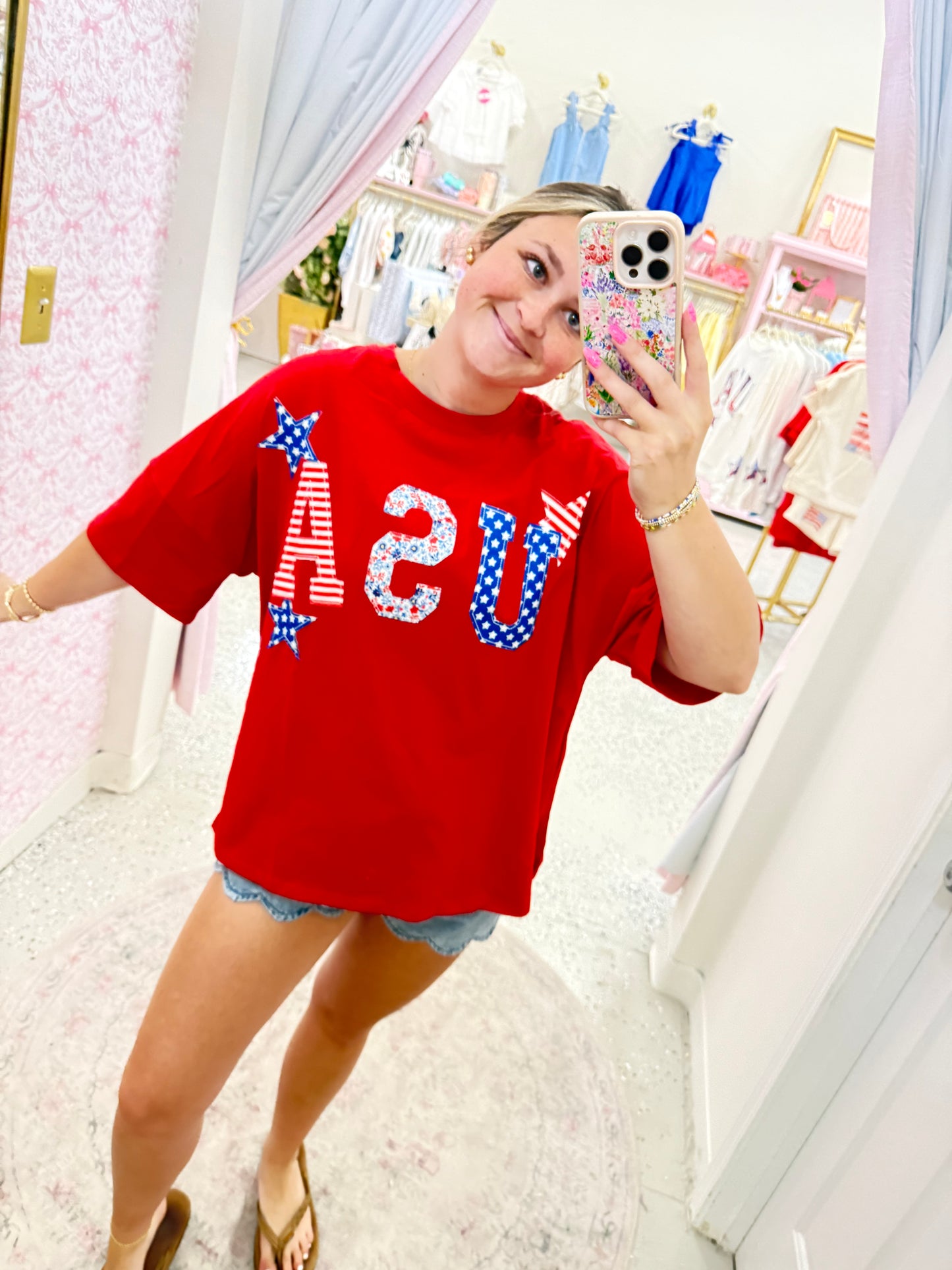 USA red tee