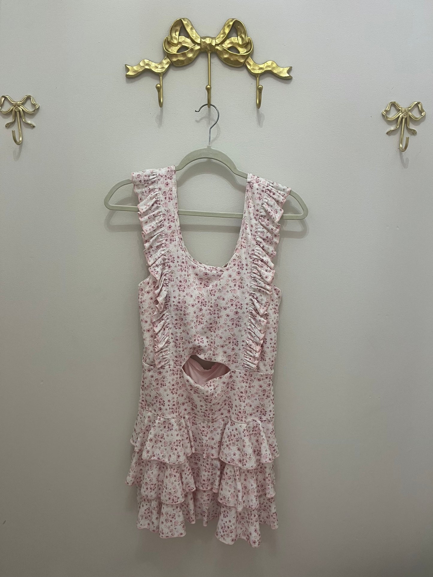 Floral Ruffle Set