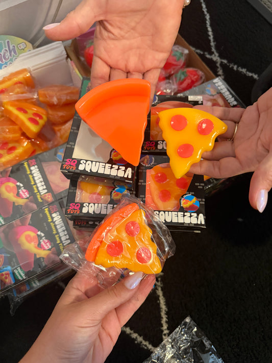 Build your own separable pizza squishy!