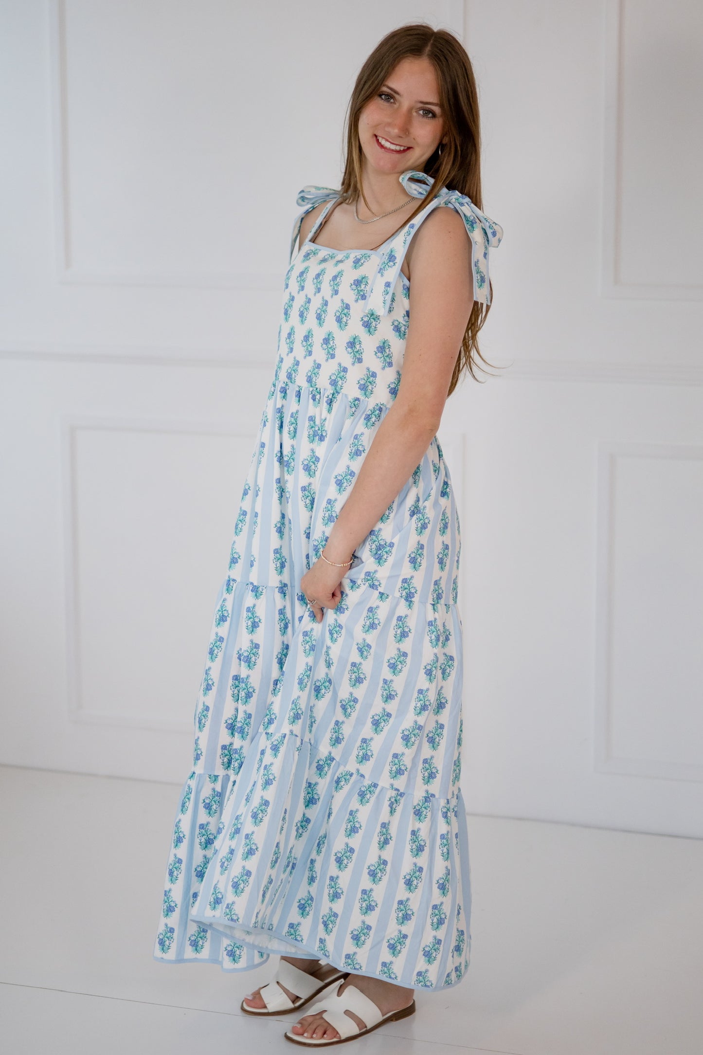 Beauty blue maxi