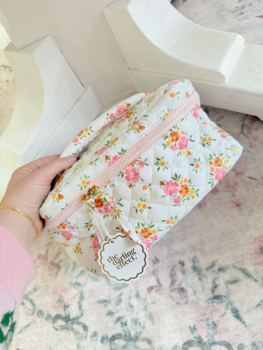 Glam & Go Quilted Cosmetic Bag - Endless Daydream Cream