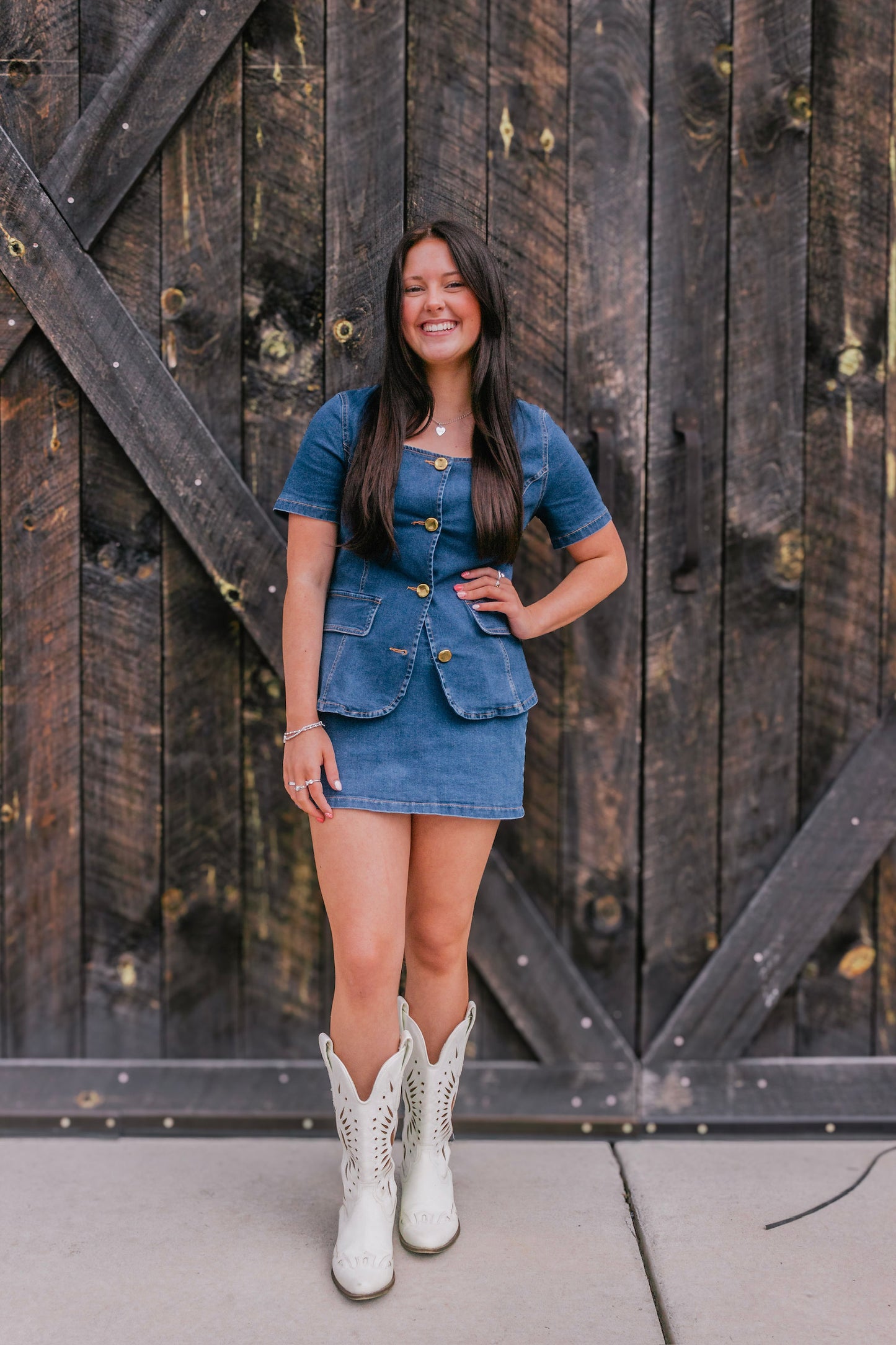 Denim gold button set wit skirt!