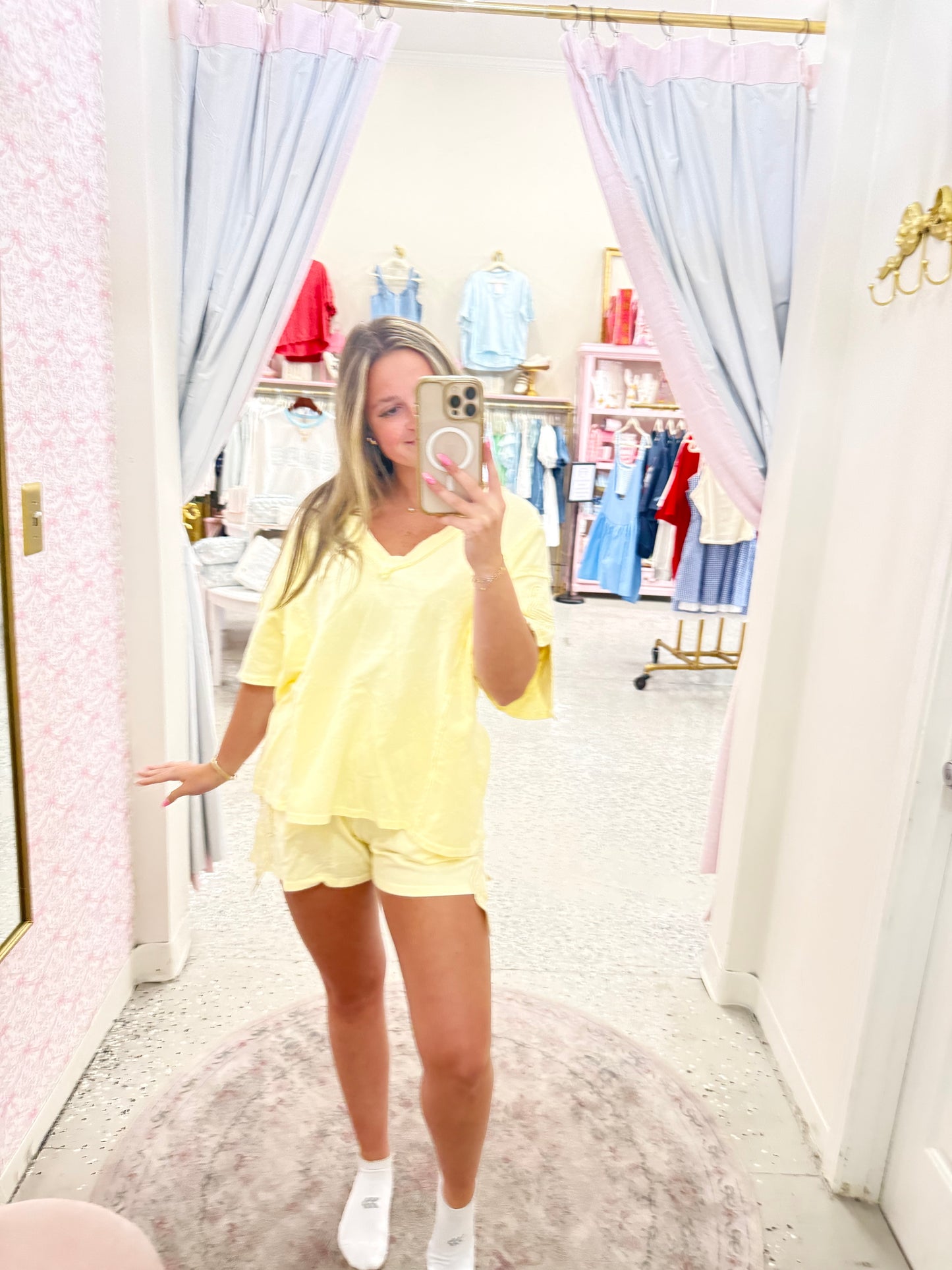 Butter, yellow bow, set shorts ￼