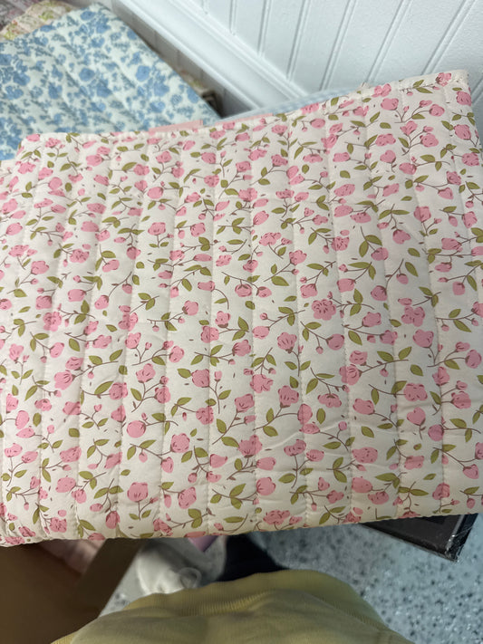 Pink poppy tie Bible case