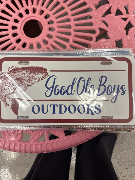 Red fish plate