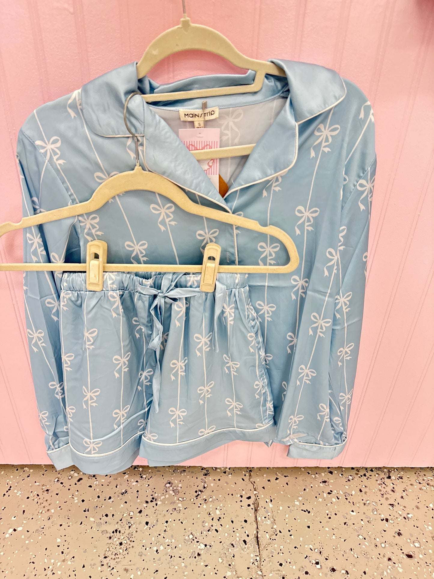 ￼ Baby blue bow silk pajamas! ￼