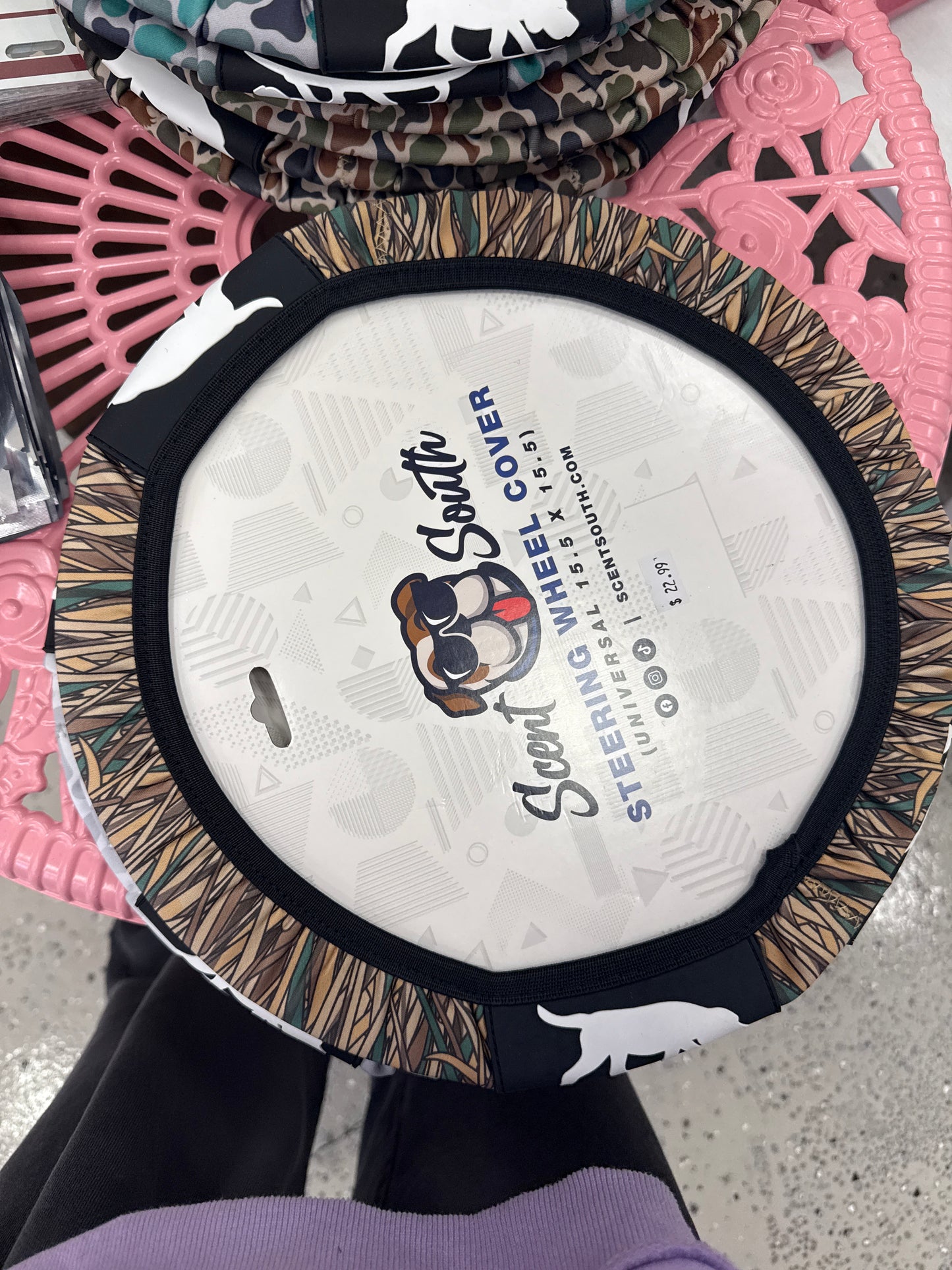 Mossy oak steering wheel cover