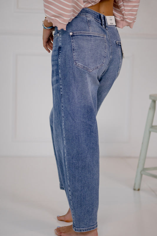 HW Barrel Jean, Medium Blue, JB