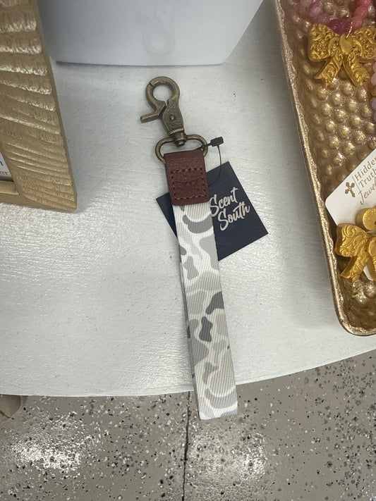 Ice camo wrist lanyard