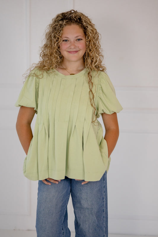 Settling saige tailored tee