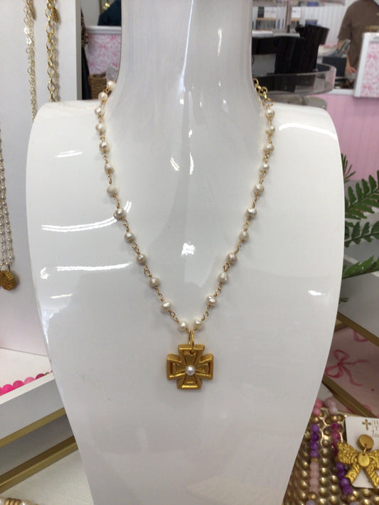 Freshwater Pearl Chain w/Anna Pearl Cross