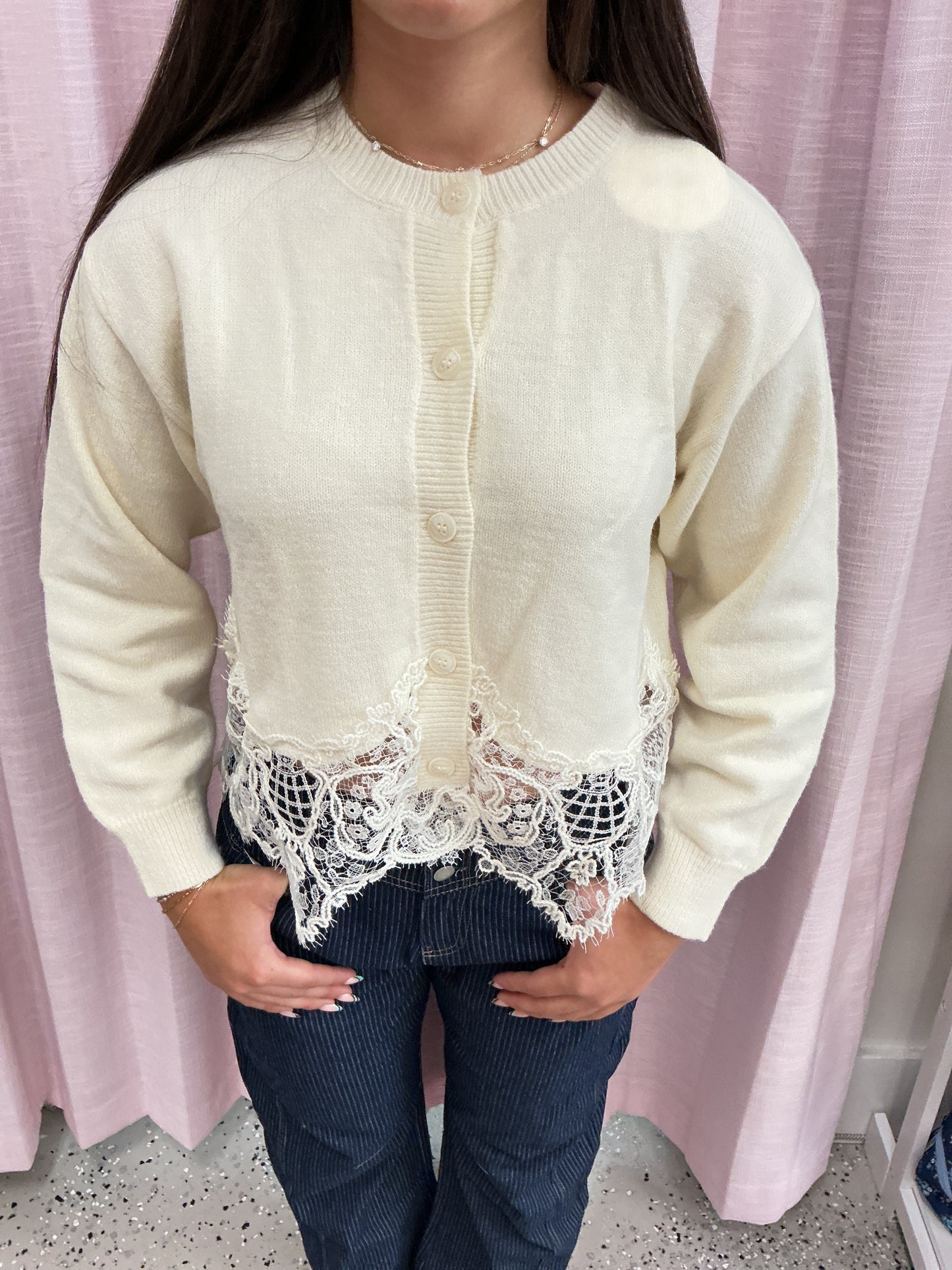 Bottomless lace cardigan