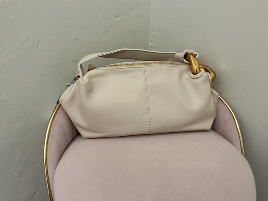 Buckle purse