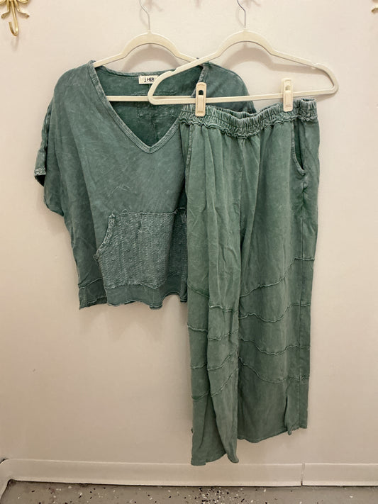 Sagey green set