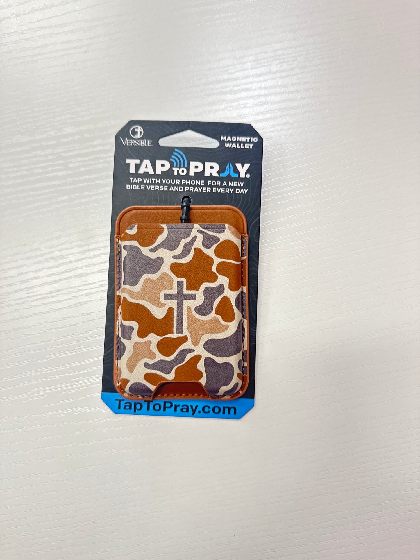 Magnetic wallets tap to pray