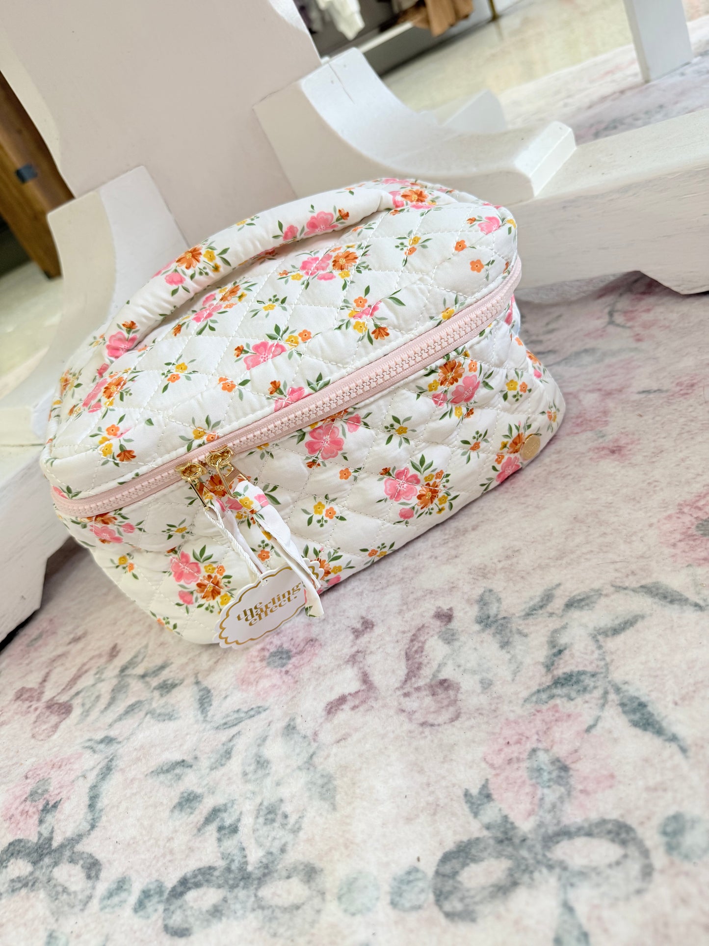 Glam & Go Quilted Cosmetic Bag - Endless Daydream Cream