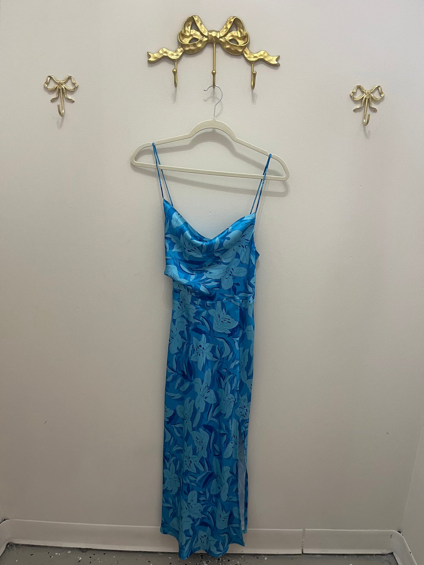Beauty Beach Dress