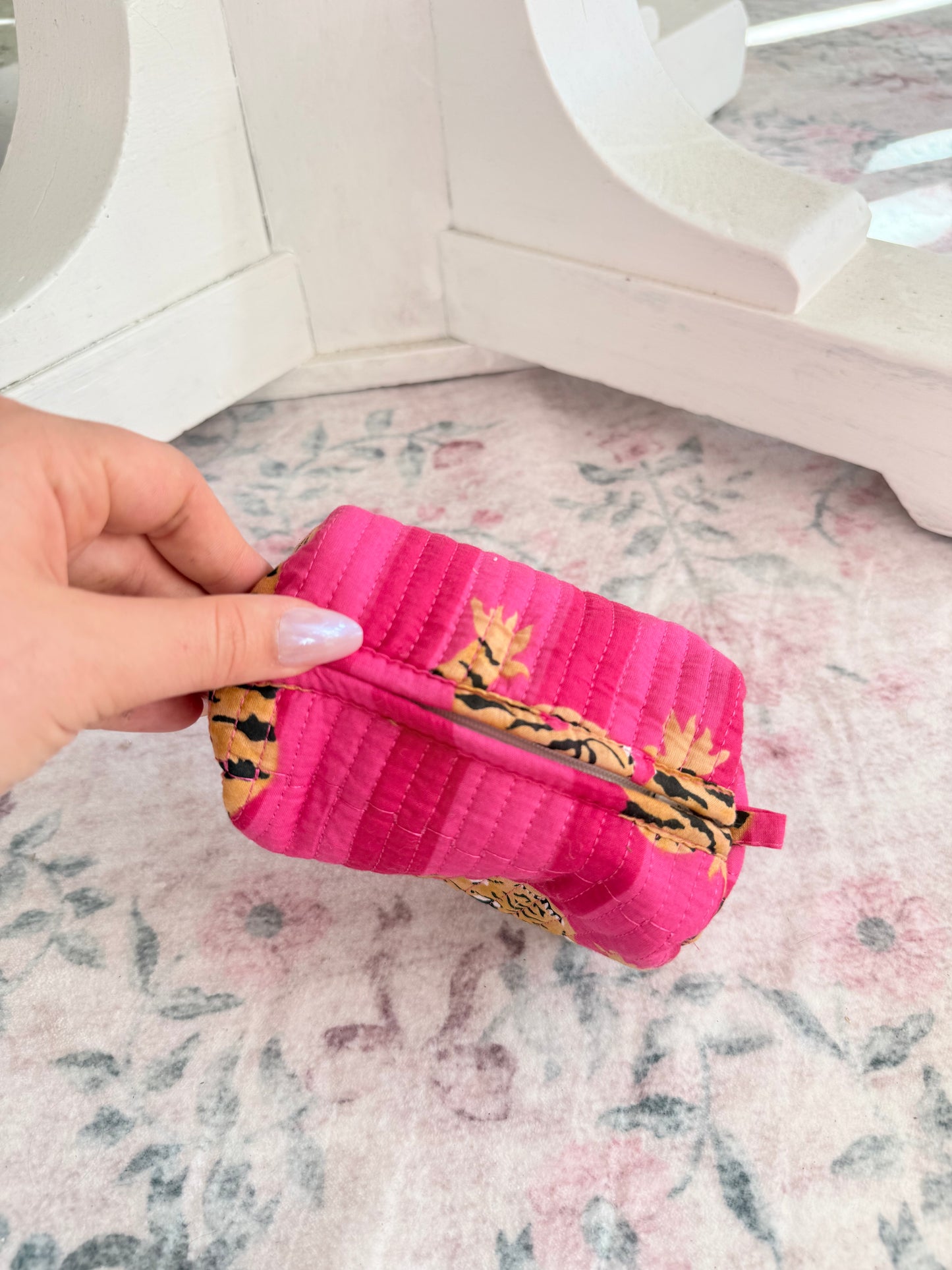 S,M,L Makeup bags  ( pink cheetah )