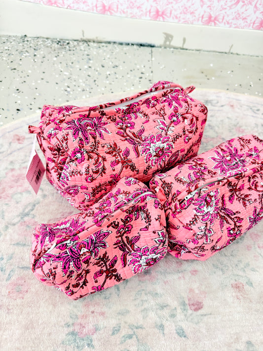 3 N 1 Makeup bags  ( Vera Bradley )