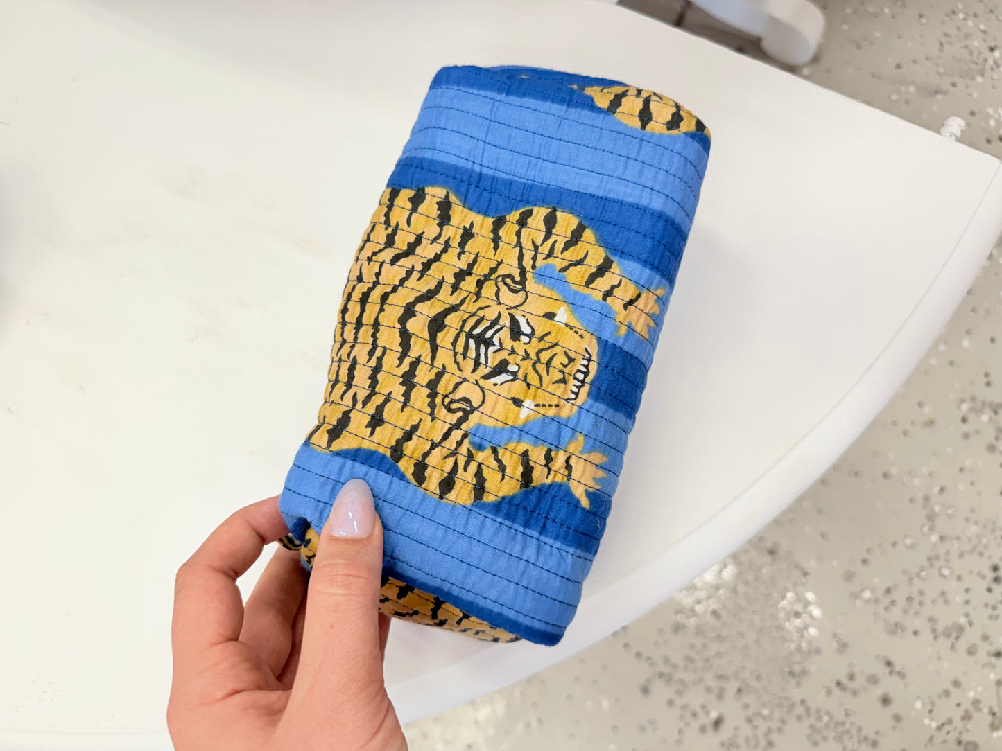 S,M,L blue cheetah stripe Makeup bags