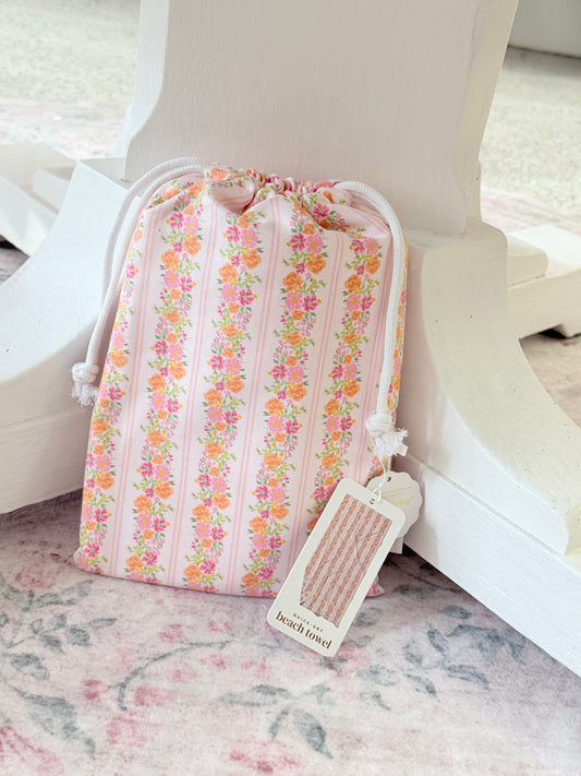 Quick Dry Beach Towel - Petal Parade Pink