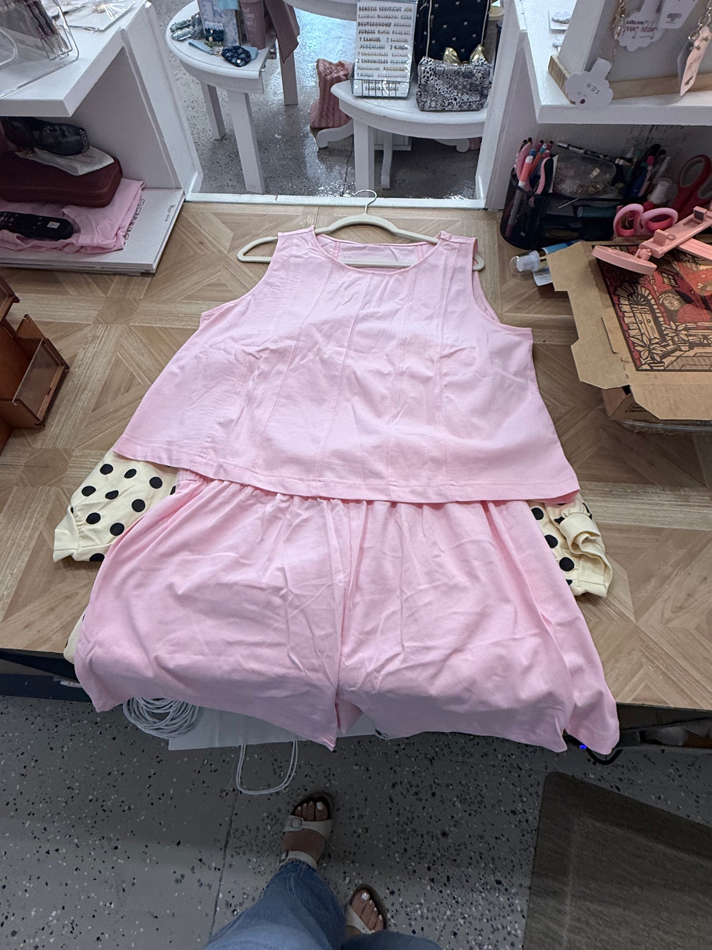 Pastel pink set! ￼
