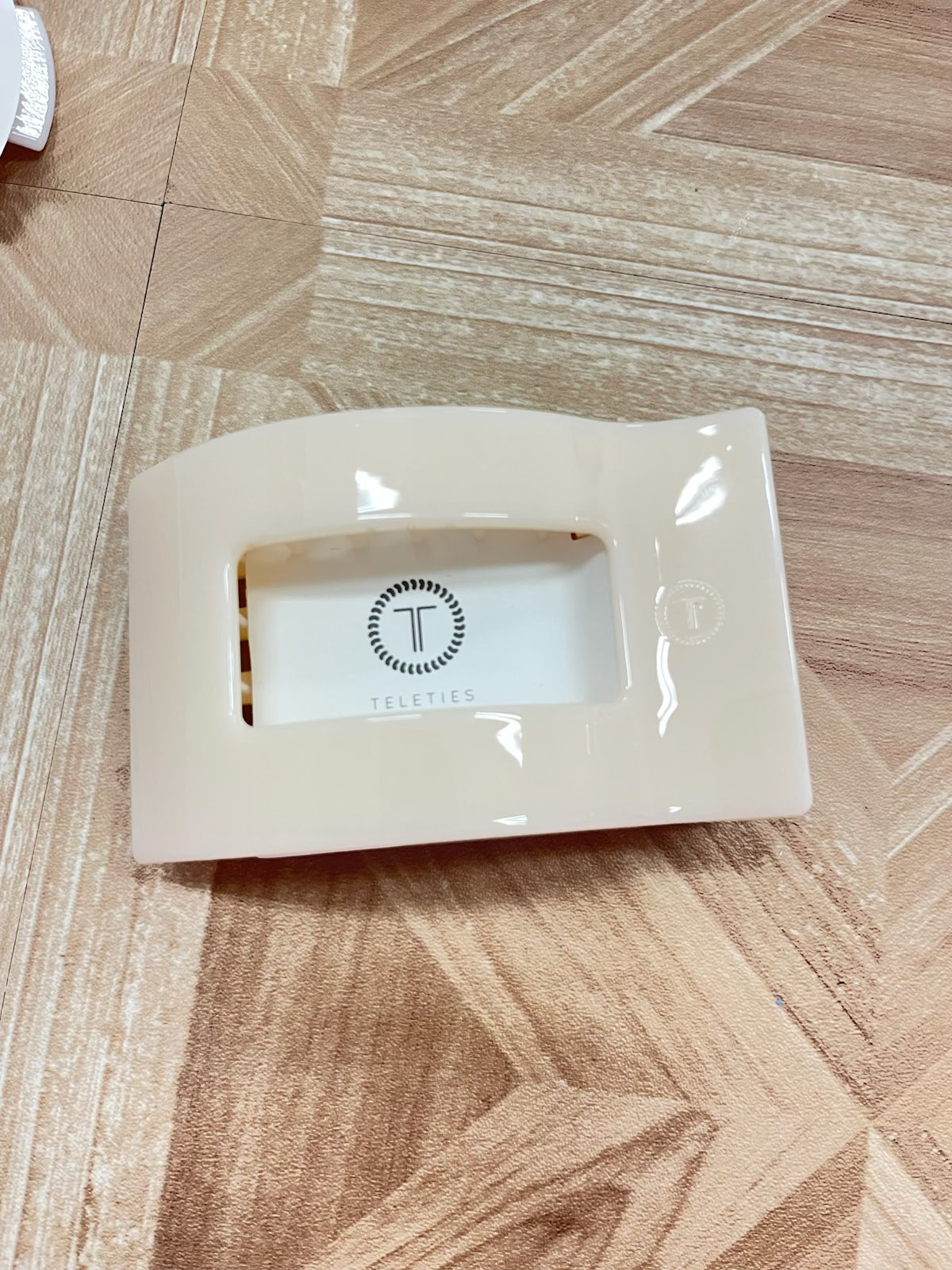 teleties large flat clip